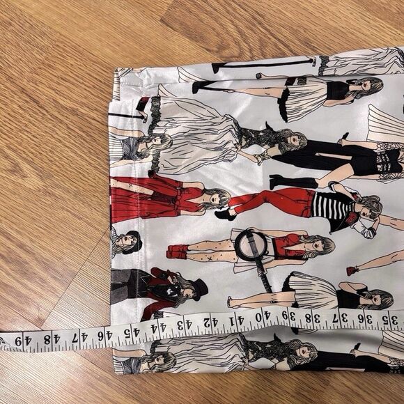 Taylor Swift‎ Eras Tour Silky Pajamas Set 3X Taylor Swift Swiftly Lounge Wear - Picture 5 of 9